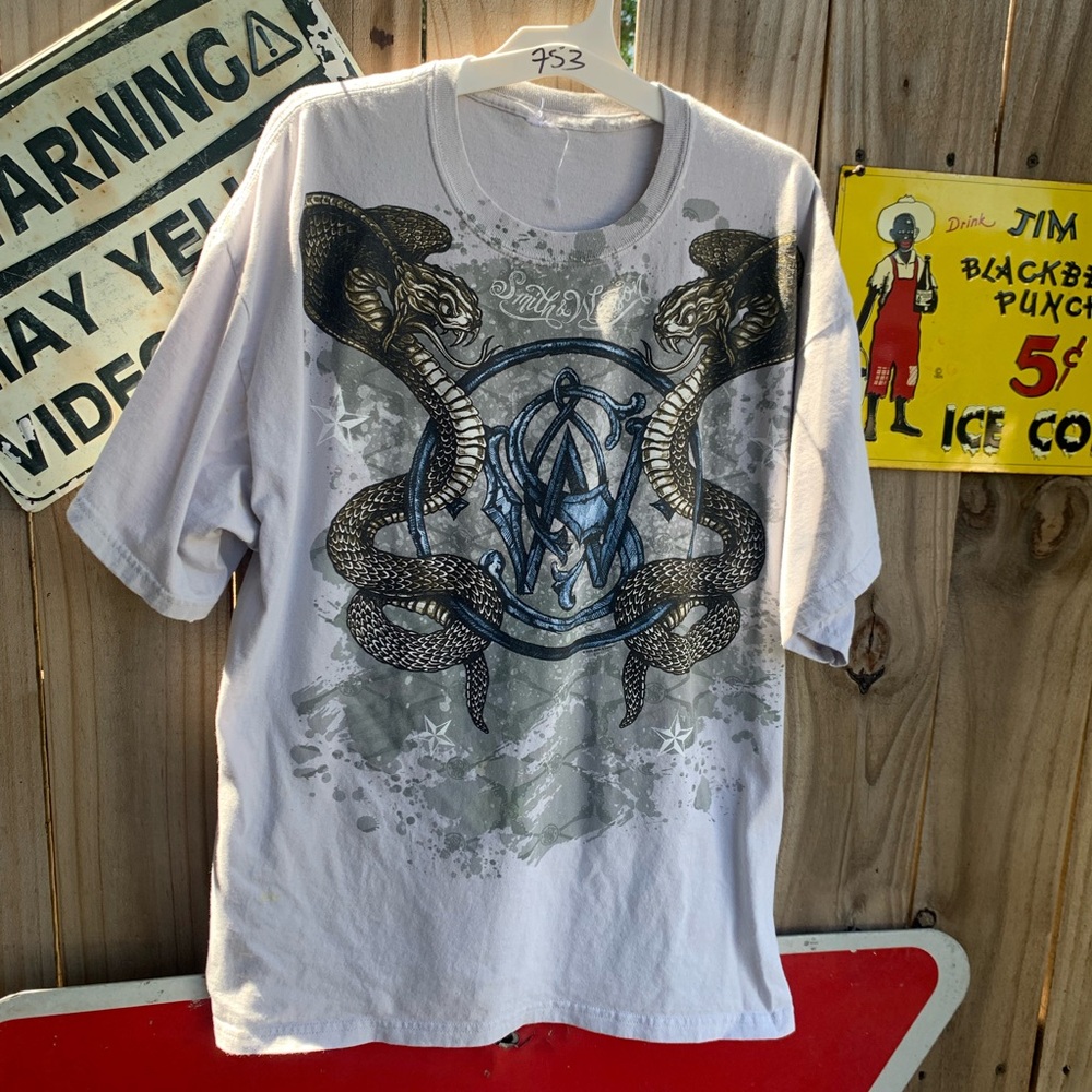 Vintage Y2K Snakes Skater Smith & Wesson Big Print T-shirt Size XL